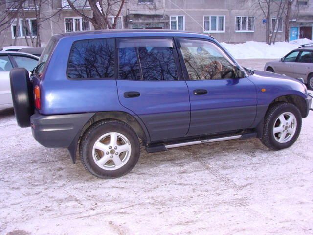 1995 Toyota RAV4
