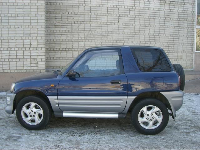 1995 Toyota RAV4