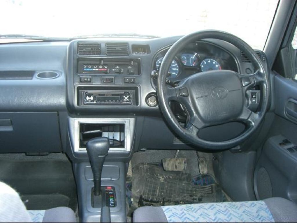 1995 Toyota RAV4