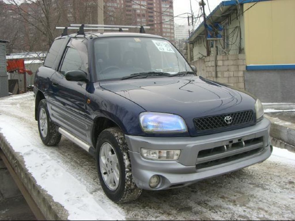 1995 Toyota RAV4