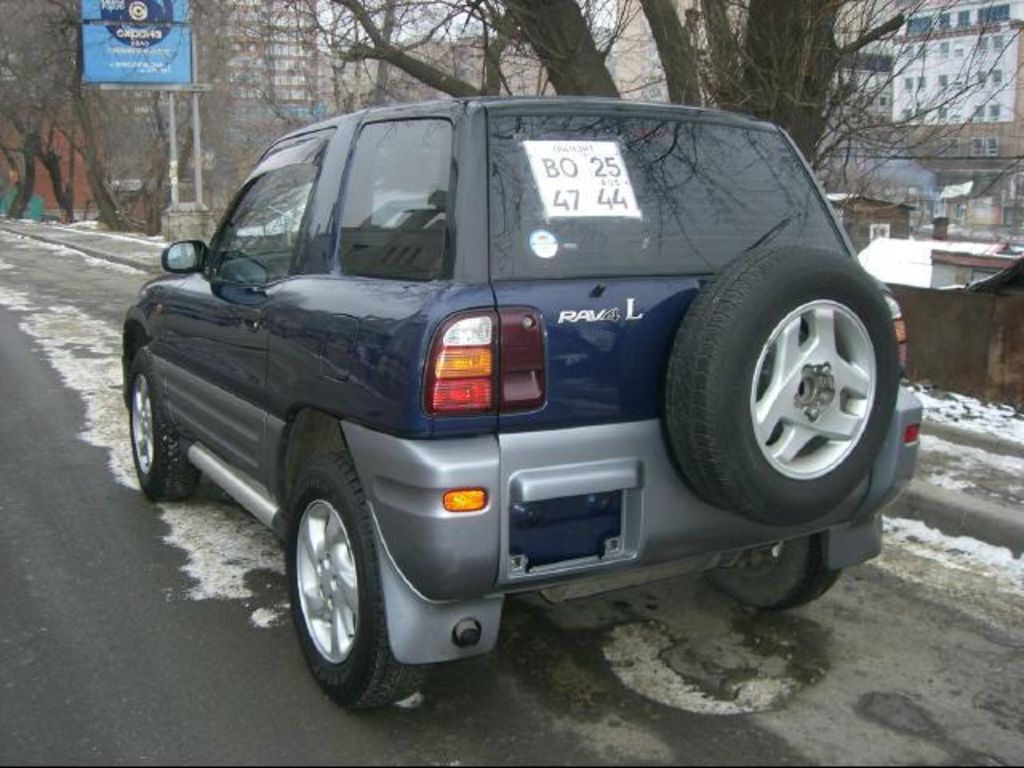 1995 Toyota RAV4