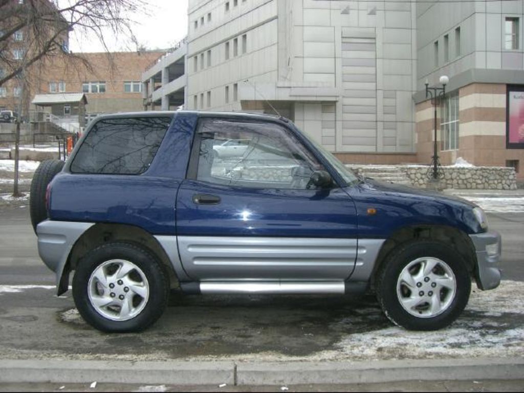 1995 Toyota RAV4