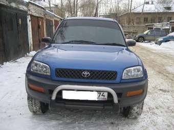 RAV4