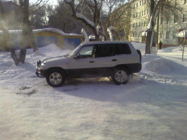 1995 Toyota RAV4