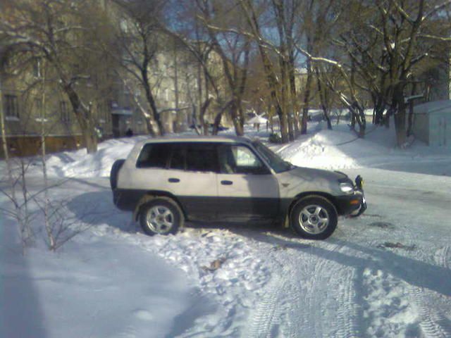 1995 Toyota RAV4