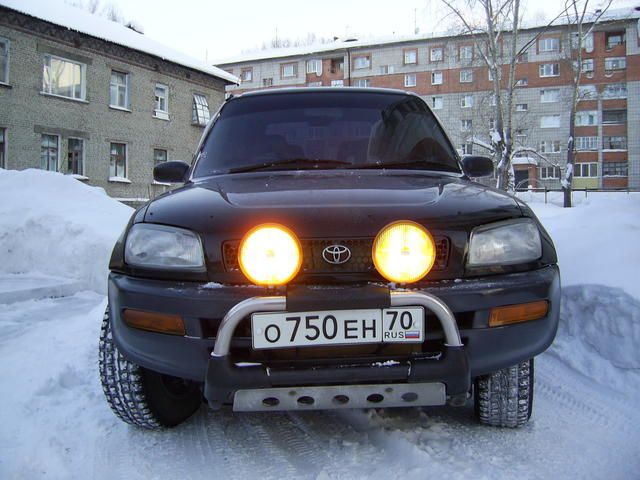 1995 Toyota RAV4