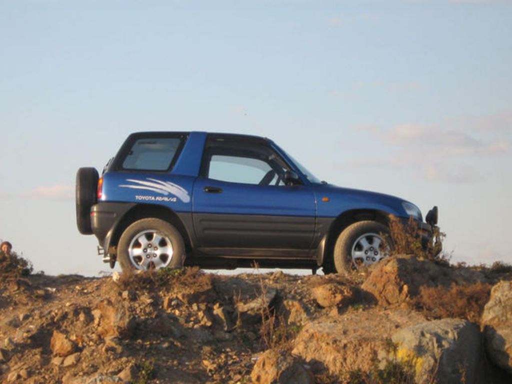 1995 Toyota RAV4