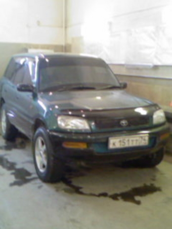 RAV4