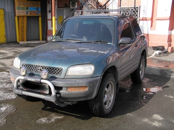 RAV4