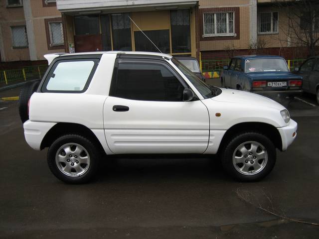 RAV4