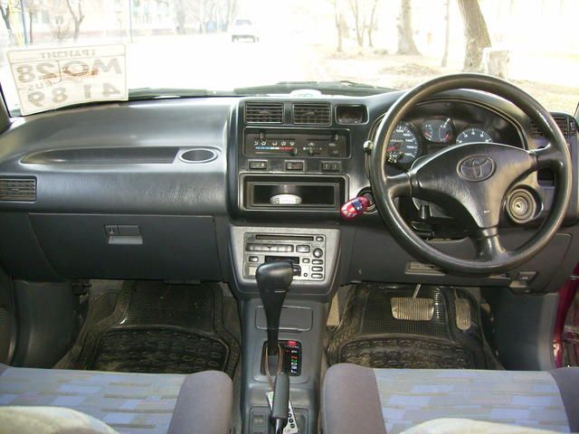 1996 Toyota RAV4