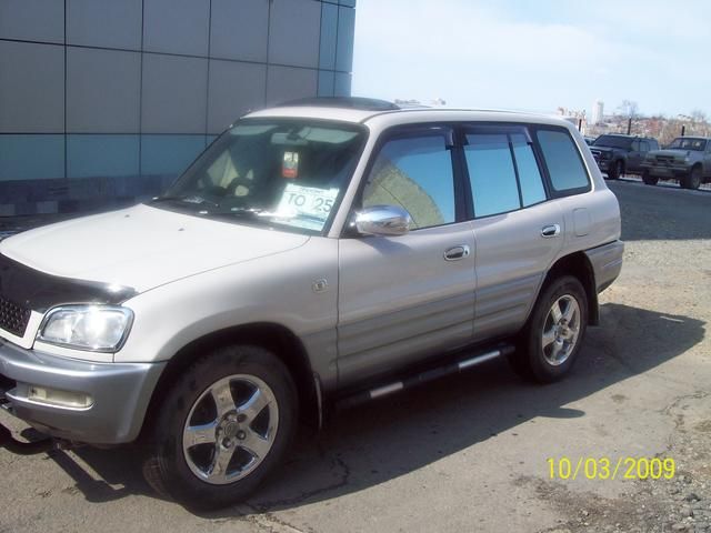 1996 Toyota RAV4