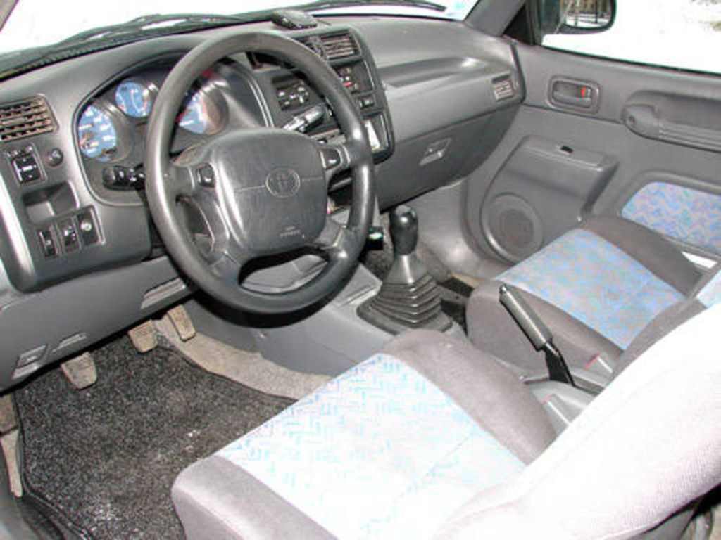 1996 Toyota RAV4