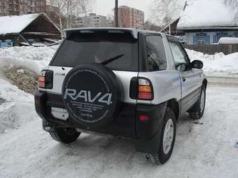 RAV4