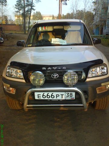 1996 Toyota RAV4