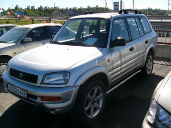 1997 Toyota RAV4