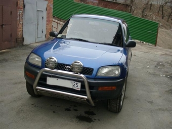 RAV4