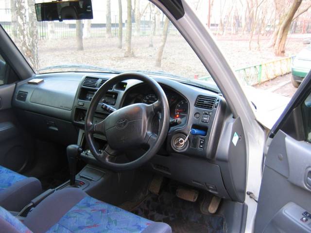1997 Toyota RAV4