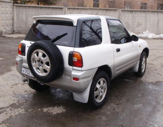 1997 Toyota RAV4