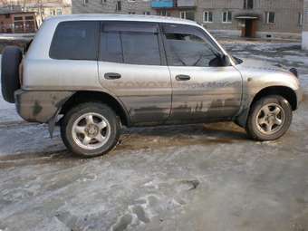 RAV4