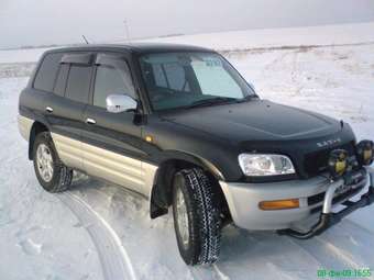 RAV4