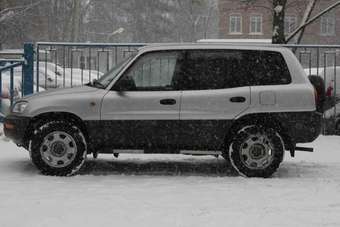 RAV4