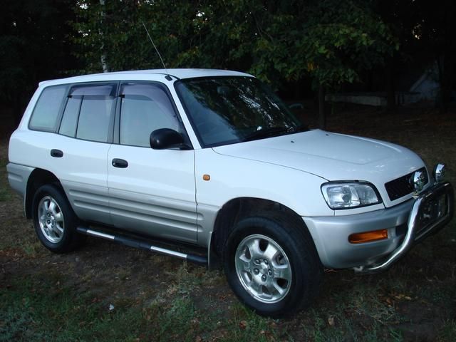 1997 Toyota RAV4