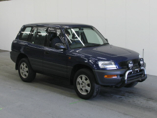 1997 Toyota RAV4 Pictures