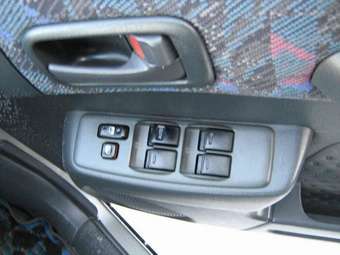 1997 Toyota RAV4 Images
