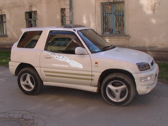 1998 Toyota RAV4