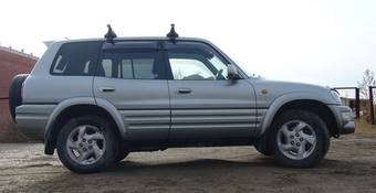 1998 Toyota RAV4
