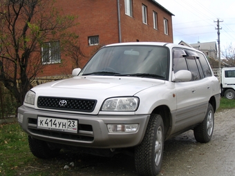 1998 Toyota RAV4