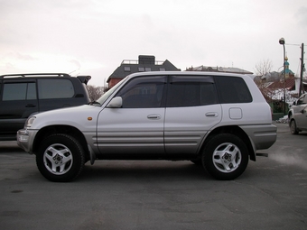 1998 Toyota RAV4