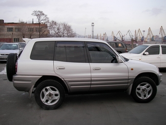 1998 RAV4