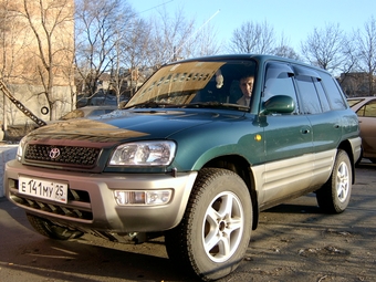 1998 Toyota RAV4