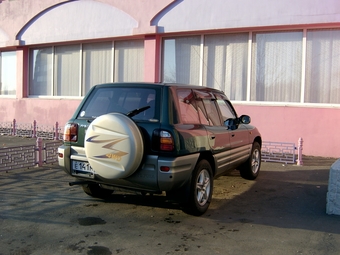 RAV4