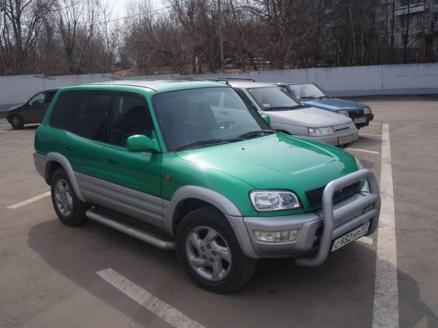 1998 Toyota RAV4
