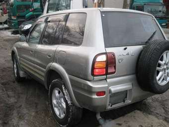 1998 RAV4