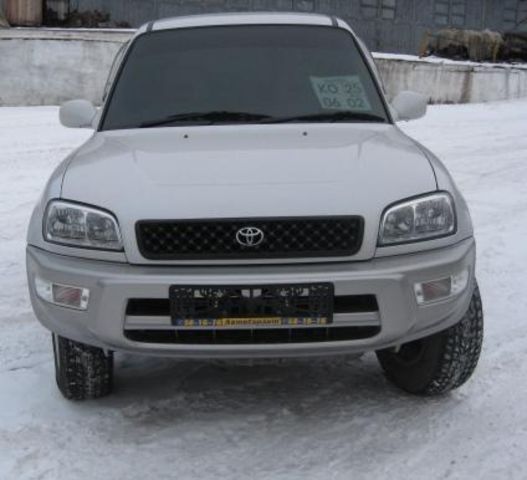 1998 Toyota RAV4