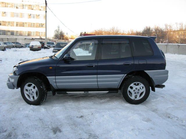 1998 Toyota RAV4