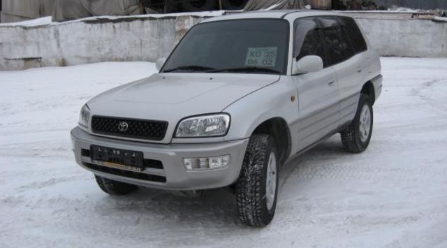 1998 Toyota RAV4