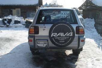 RAV4