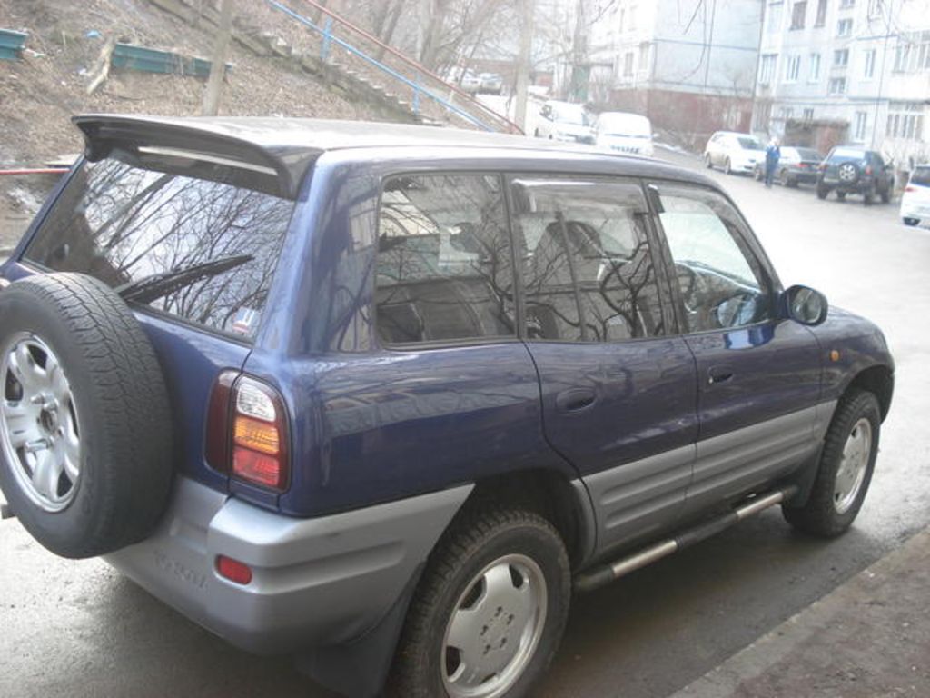 1998 Toyota RAV4
