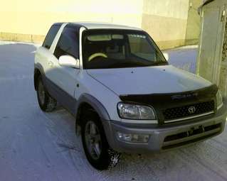 RAV4