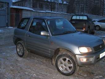 1998 RAV4