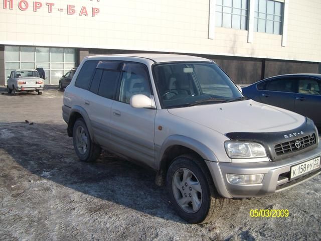 1998 Toyota RAV4