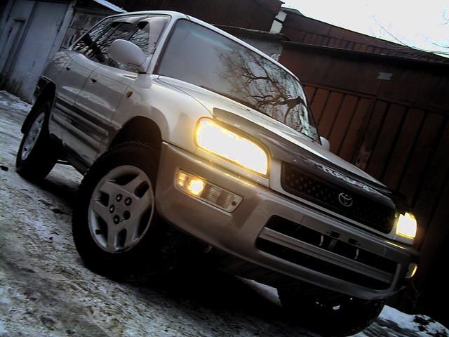 1998 Toyota RAV4