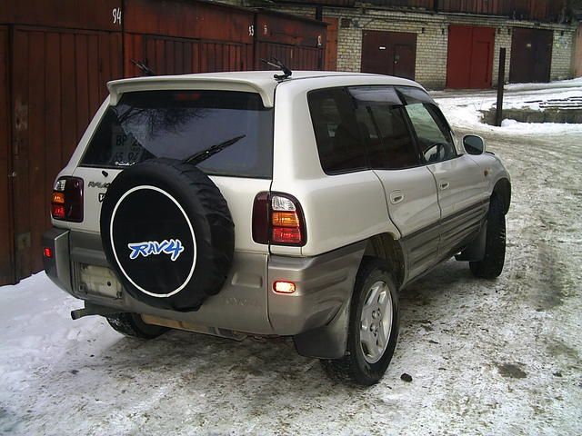 1998 Toyota RAV4