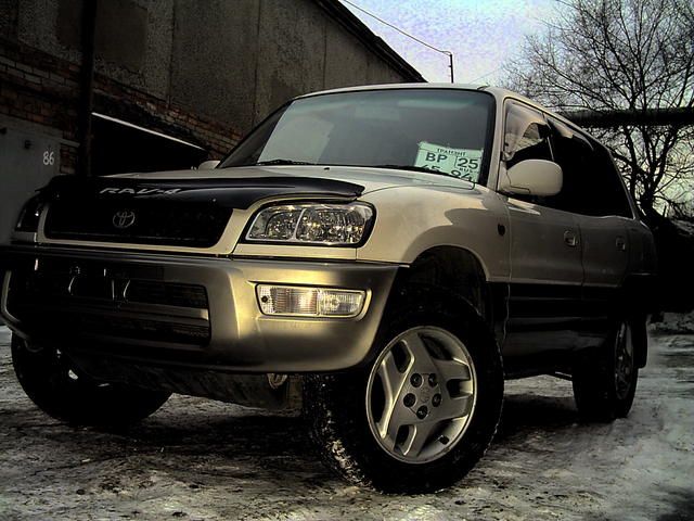 1998 Toyota RAV4