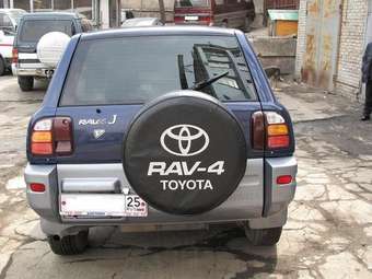 RAV4